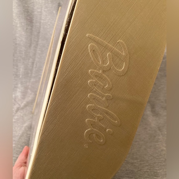 2000 Special Edition Holiday Celebration Barbie Gold Dress Fashion Doll - Picture 11 of 16